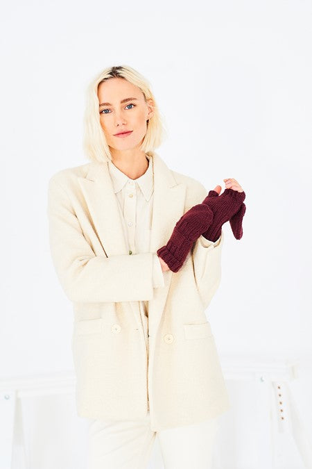 Stylecraft Knitting Pattern 10144 Gloves and Mittens