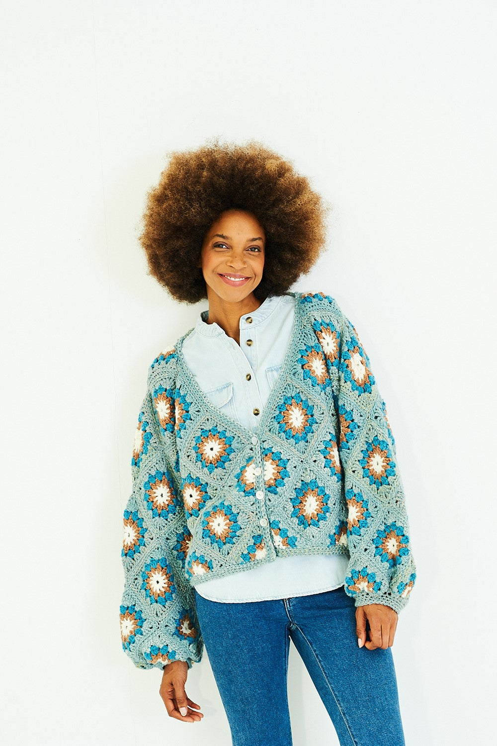 Stylecraft Crochet Pattern Cardigan/Jumper- Chunky 10177