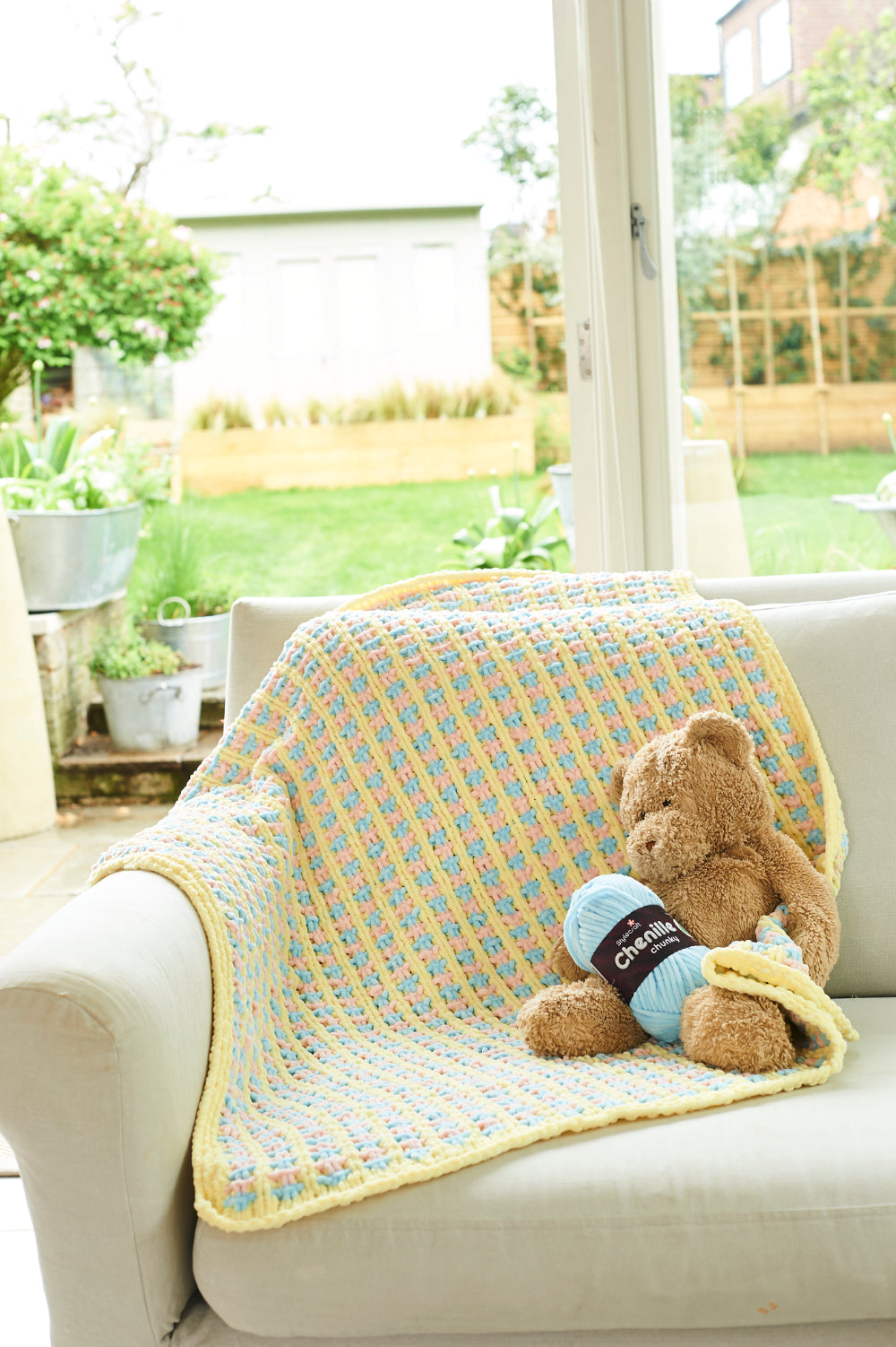 Stylecraft Crochet Pattern 10247 Baby blankets