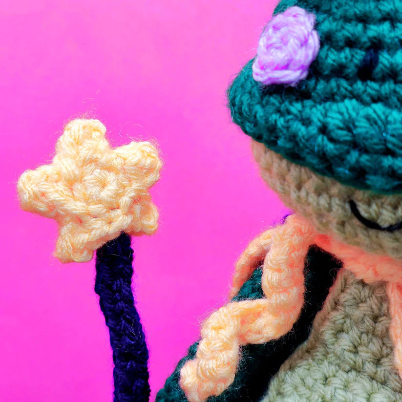 Wee Woolly Wonderfuls - Fizzy The Wizard Frog