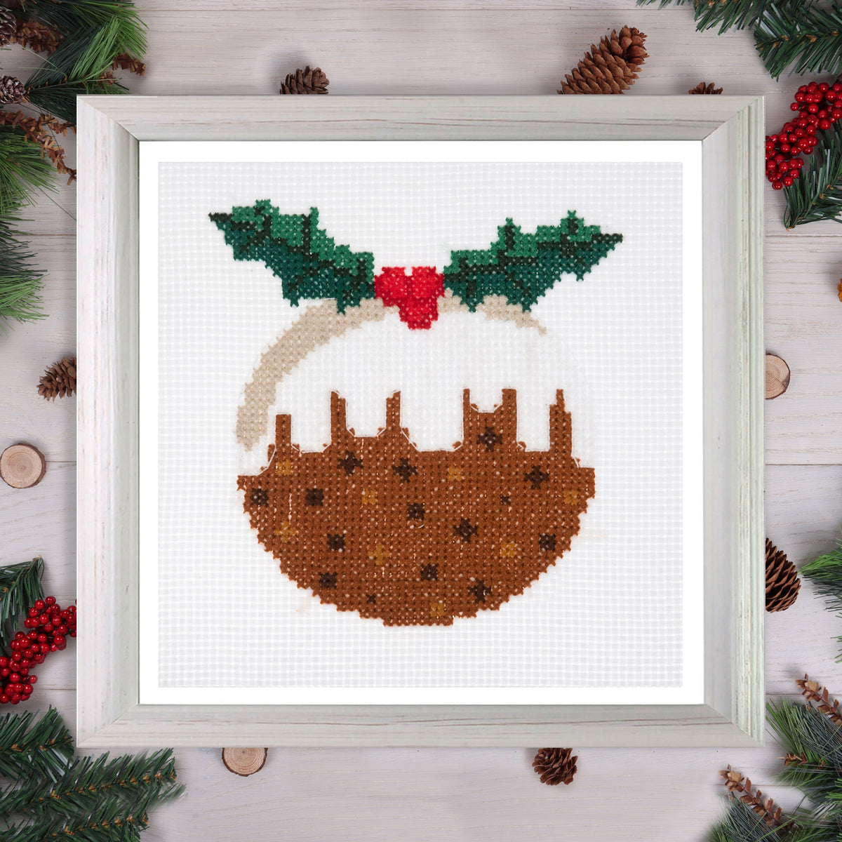 Trimmits Make your own -  Counted Cross Stitch Kit: Mini: Christmas: Christmas Pudding