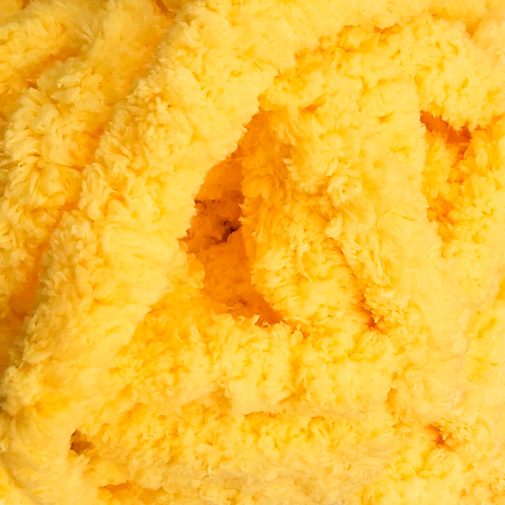 James C Brett Big'Un' Super Mega Chunky- Primrose BU04