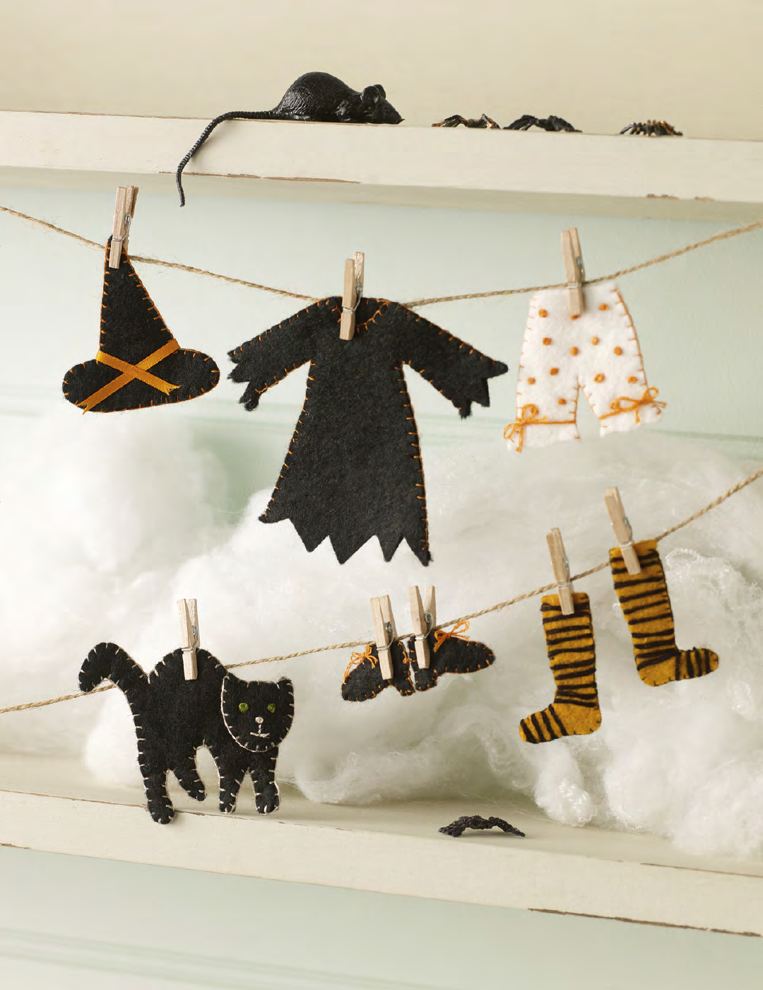 A Year Of Felt Decorations