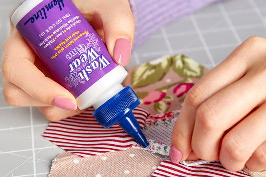 Hemline Wash and Wear Glue
